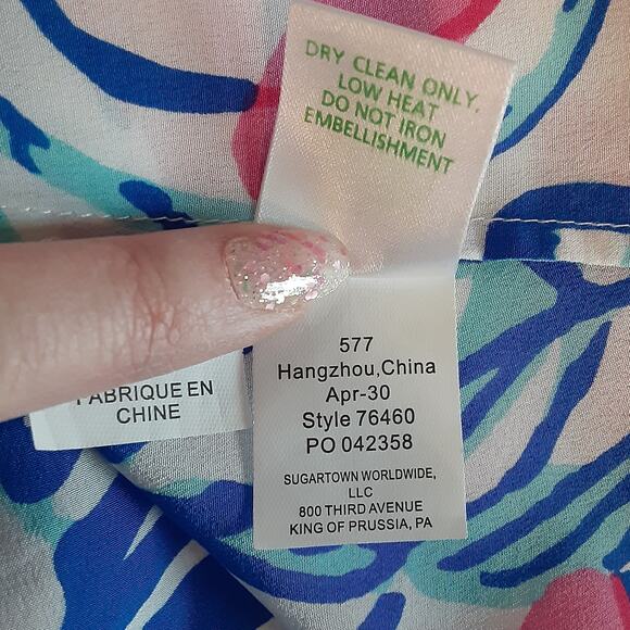 Lilly Pulitzer Rogan Top She Shells 100% Silk Blouse Womens M Starfish Preppy - Picture 7 of 10